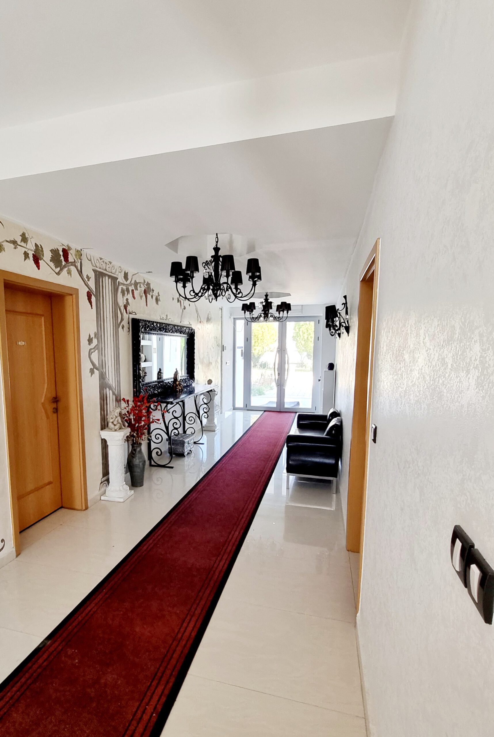 Apartment Orient